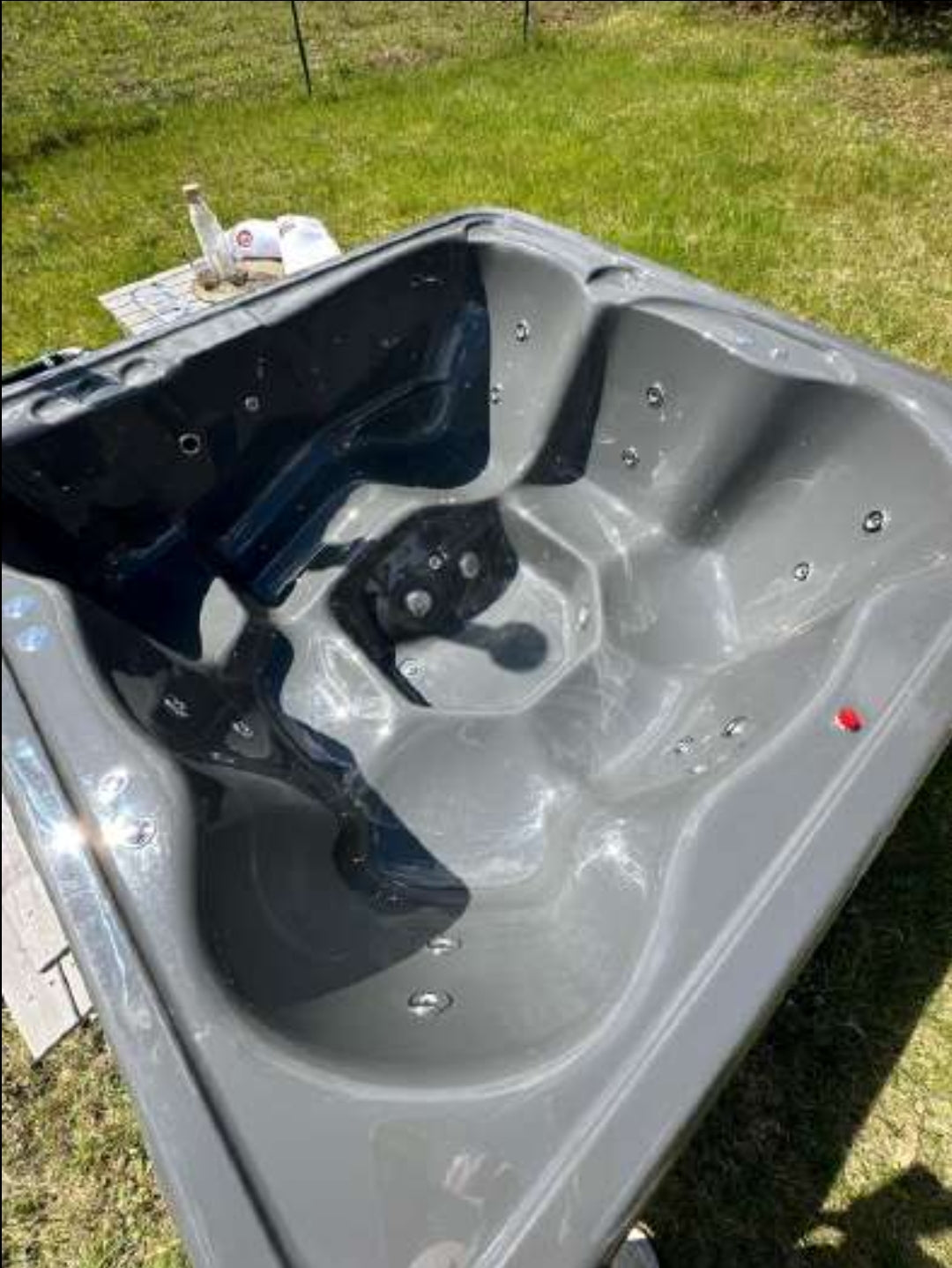 Quadro Hot Tub 220 cm inkl. externem Holzofen aus Acryl