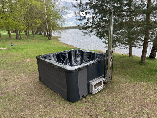 Quadro Hot Tub 220 cm inkl. internem Holzofen aus Acryl